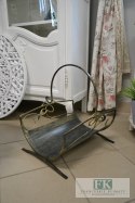 STYLOWY METALOWY KUTY KOSZYK NA DREWNO VINATAGE RETRO